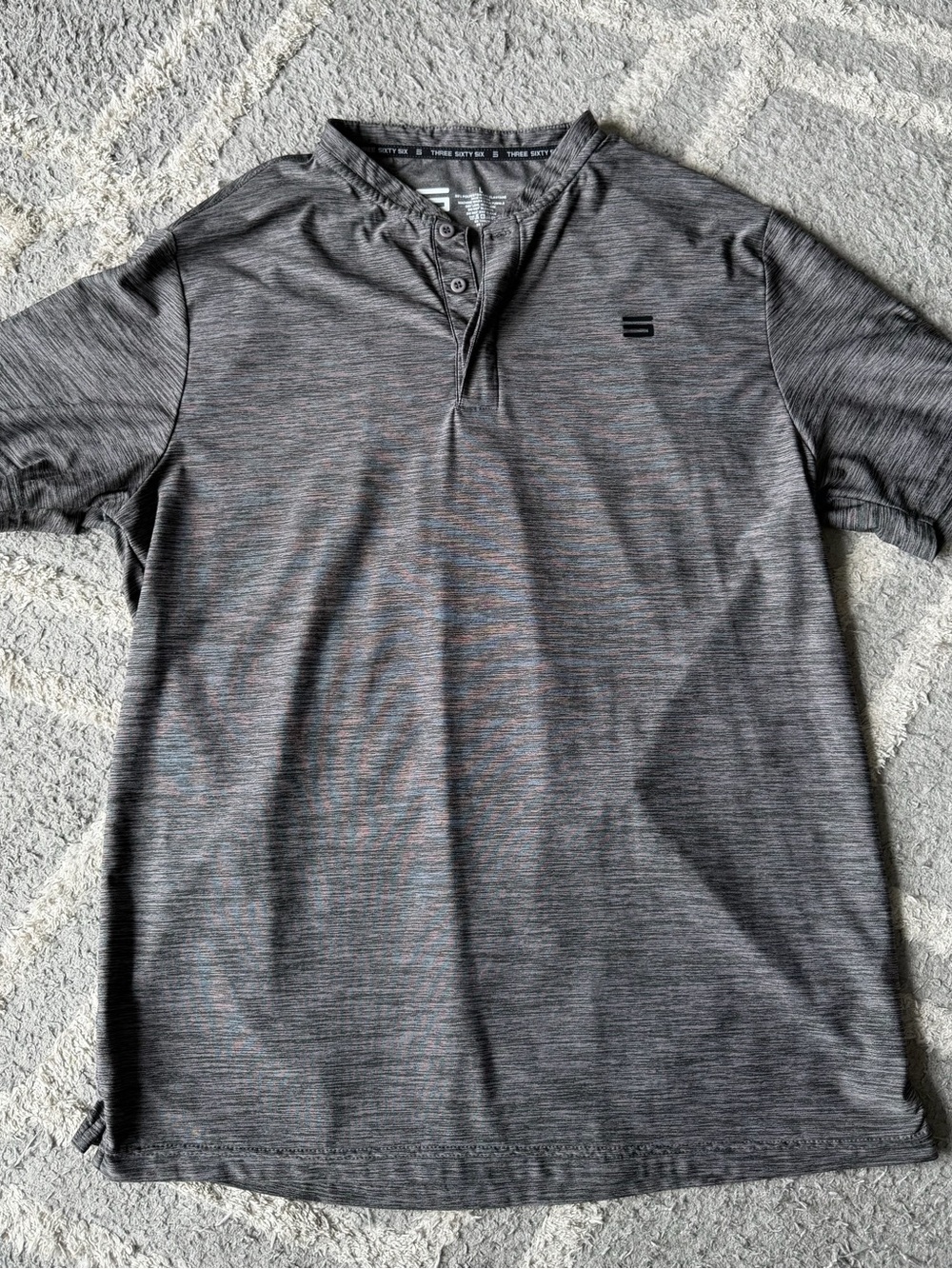 Men's Grey Short-Sleeve Henley Polo